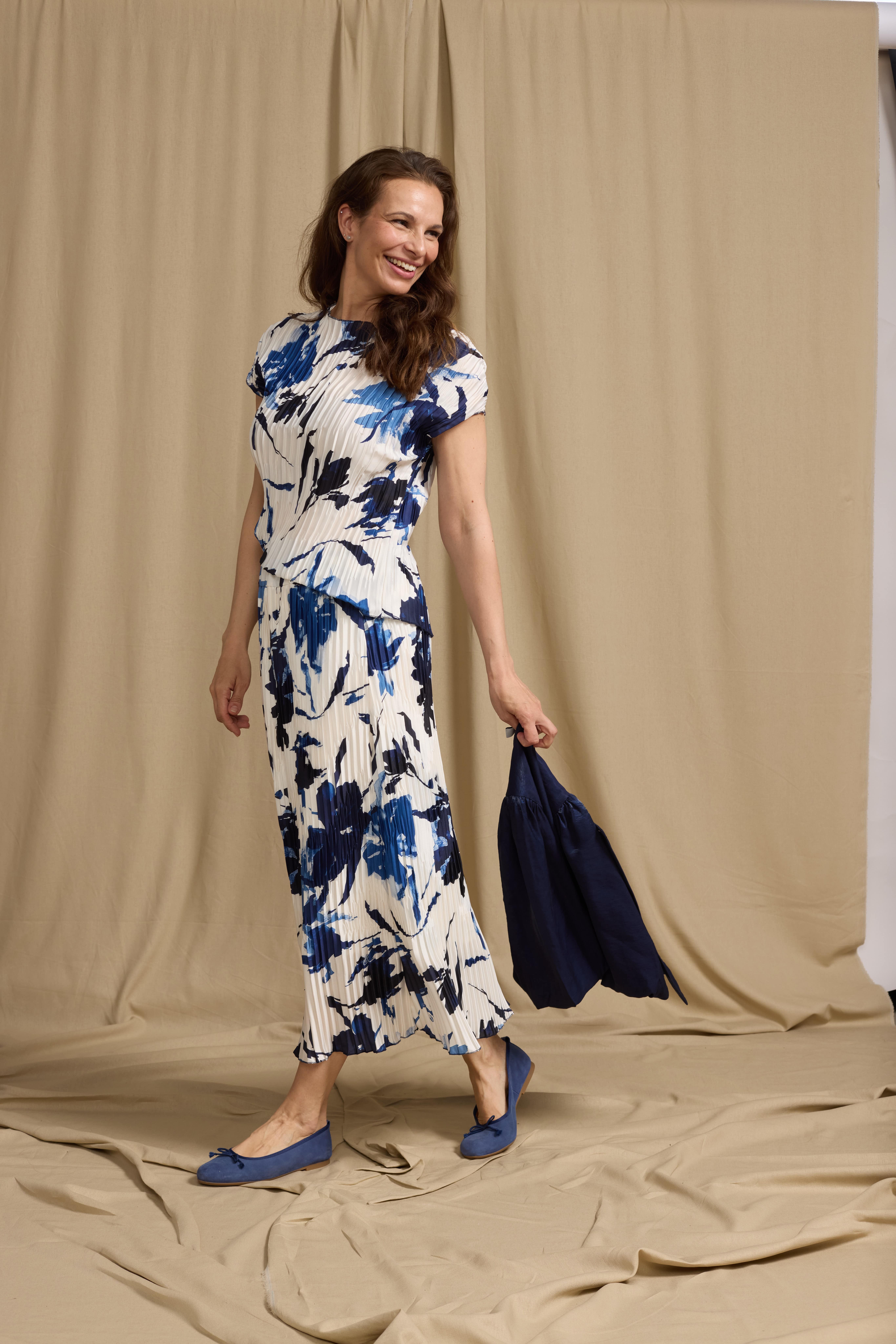 VEDA.EA25+VESTA.EA25-min